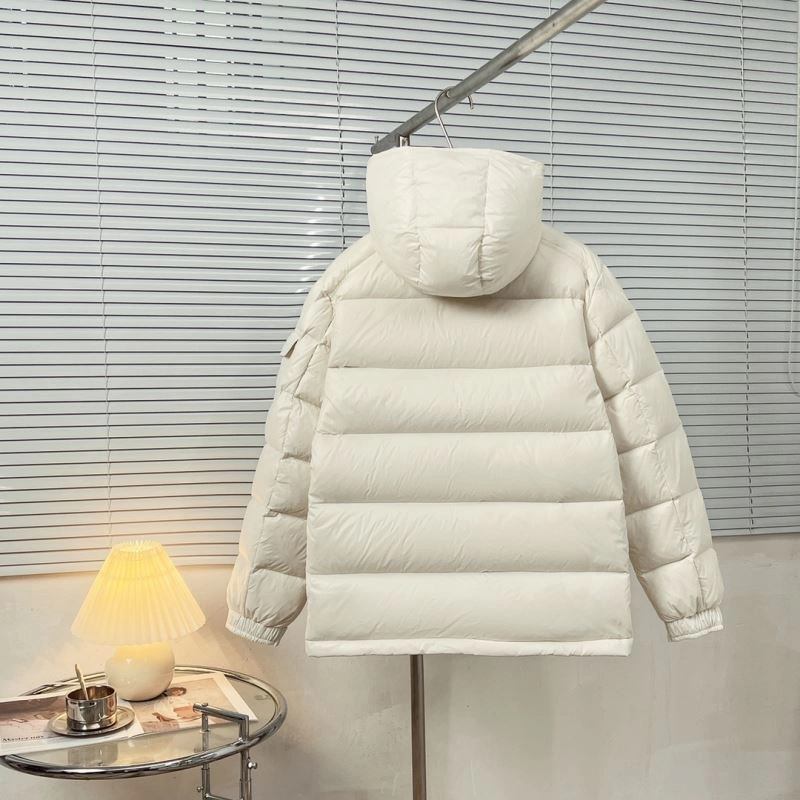 Moncler Down Jackets Classic 144134