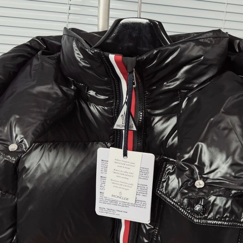 TravelReady Moncler Down Jackets 144141