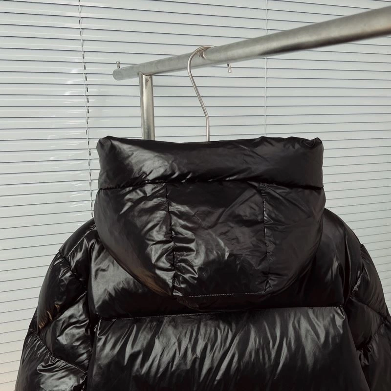TravelReady Moncler Down Jackets 144141