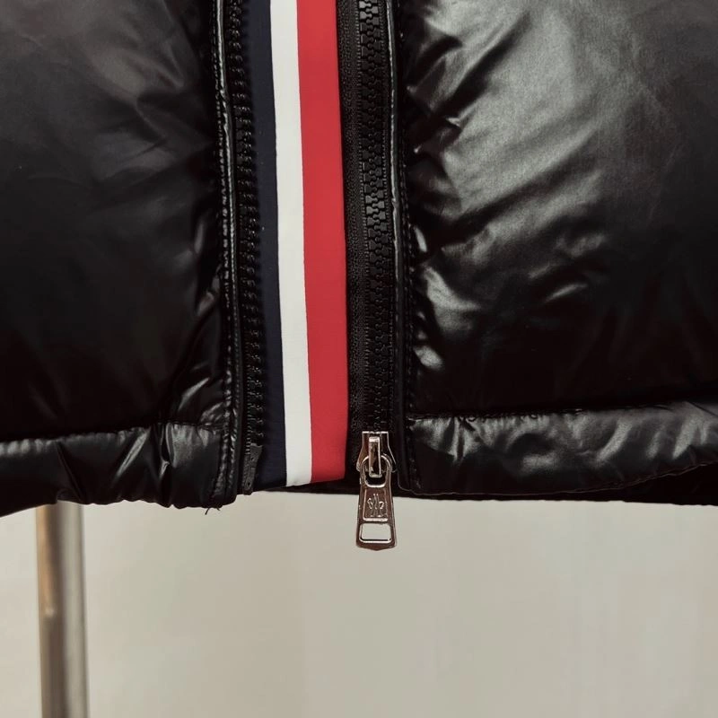 TravelReady Moncler Down Jackets 144141