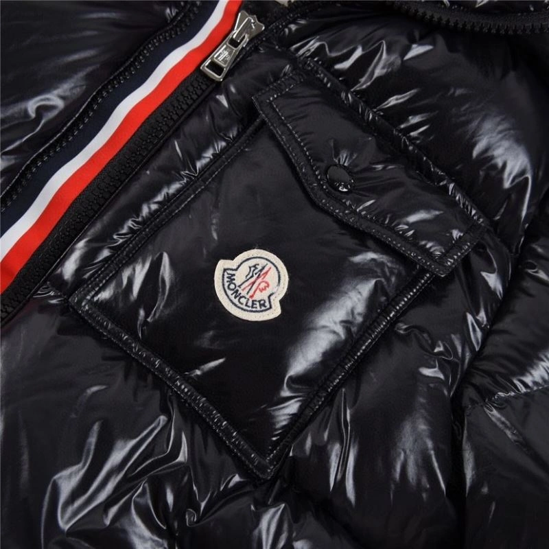 Moncler Down Jackets FlexibleFit 144138