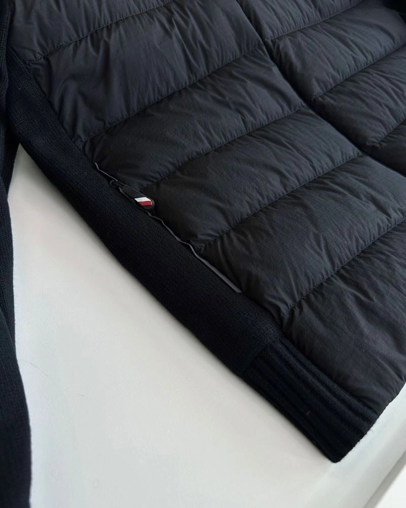 Lightweight Moncler Down Jackets 144136