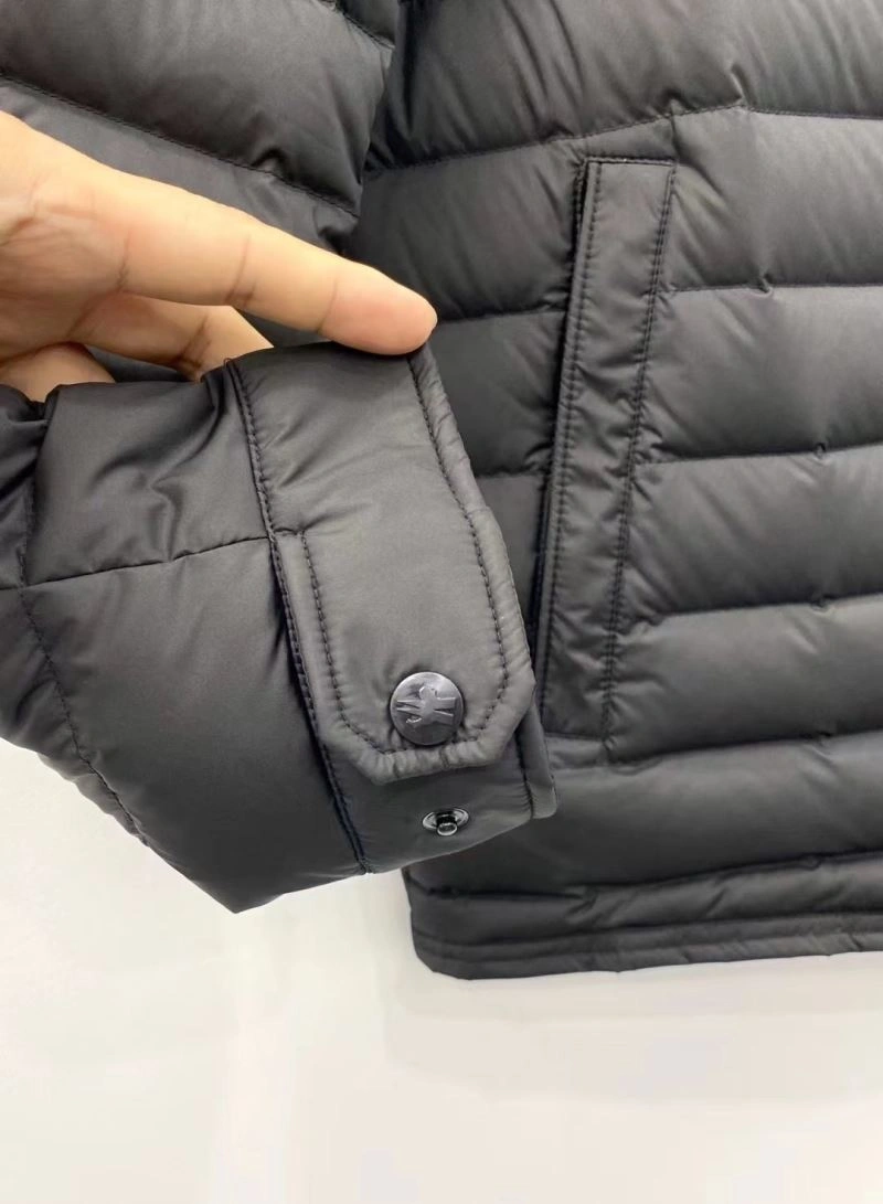 Moncler Down Jackets WrinkleFree 144137