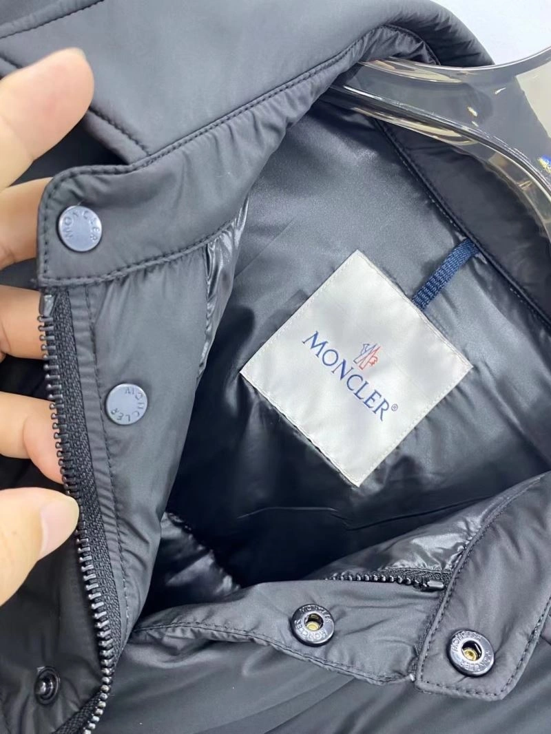 Moncler Down Jackets WrinkleFree 144137