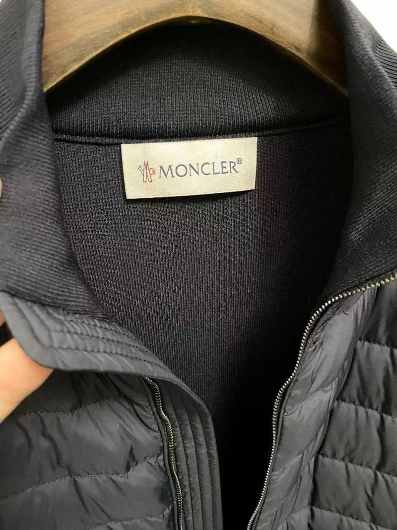 Moncler Down Jackets Bright 144128