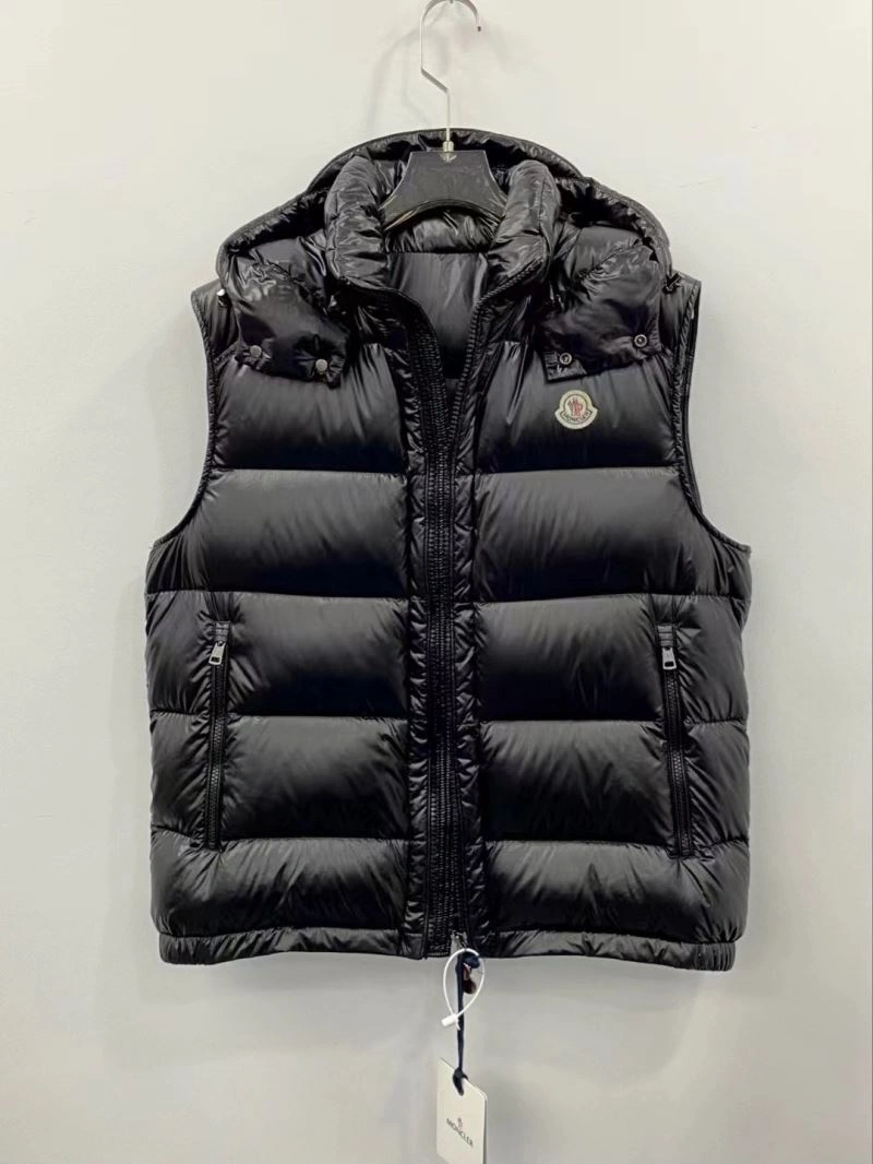 Durable Moncler Down Jackets 144129