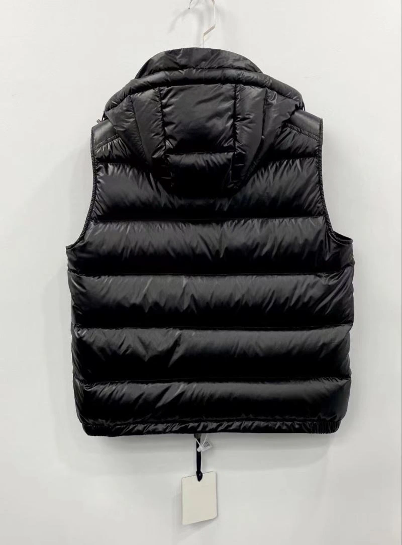 Durable Moncler Down Jackets 144129