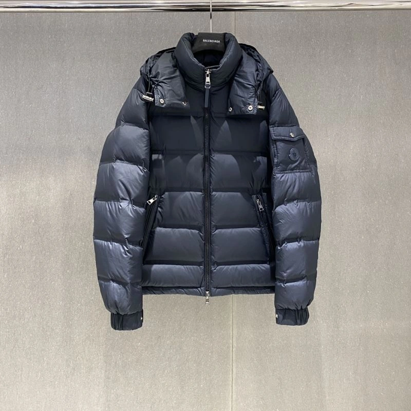 Moncler Down Jackets SmoothTexture 144124