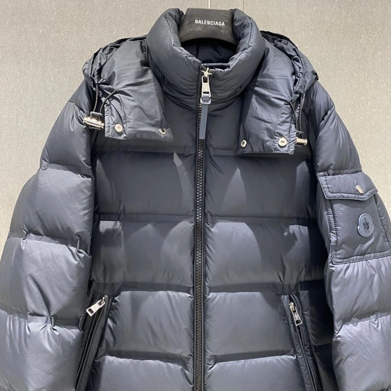 Moncler Down Jackets SmoothTexture 144124