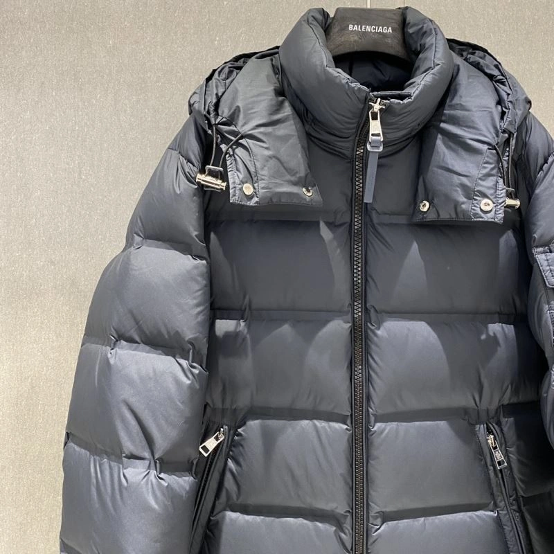 Moncler Down Jackets SmoothTexture 144124