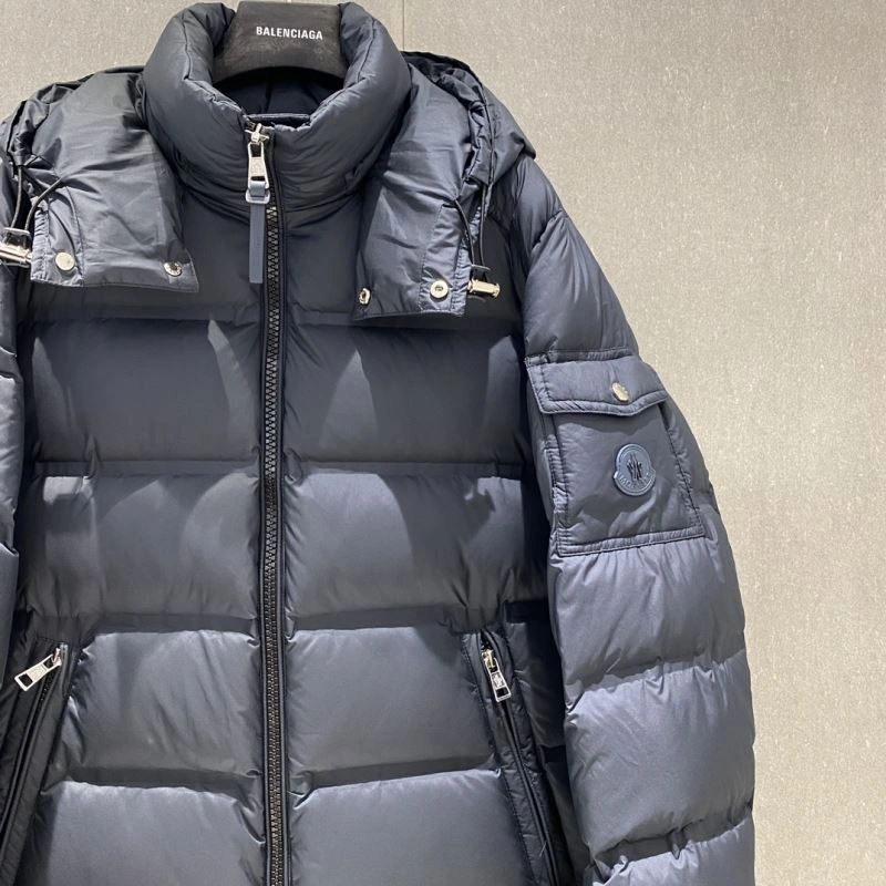 Moncler Down Jackets SmoothTexture 144124