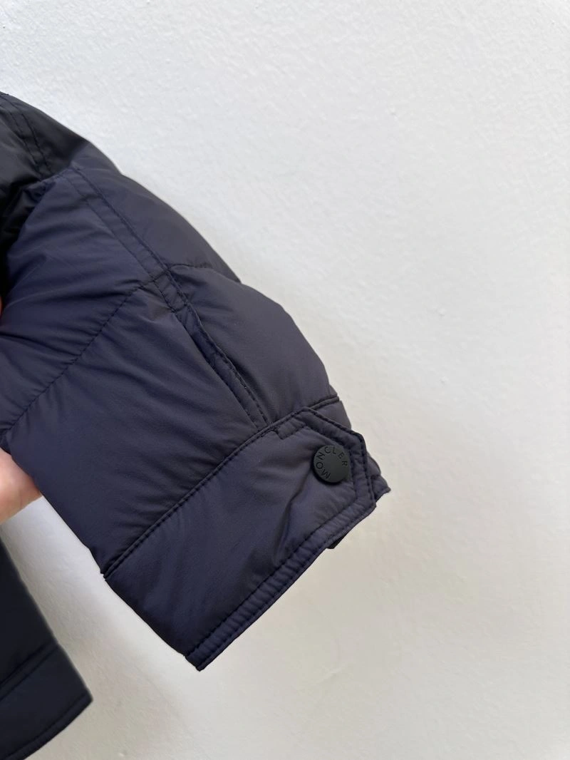 UrbanChic Moncler Down Jackets 144132