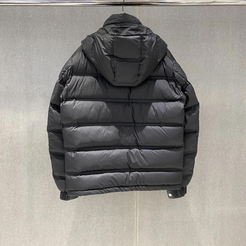 Casual Moncler Down Jackets 144119