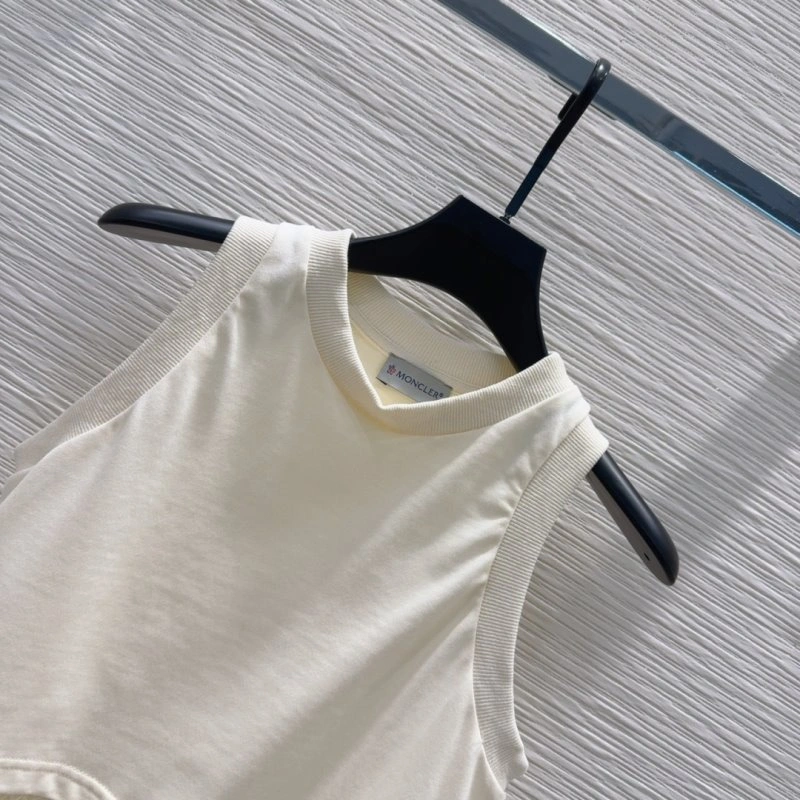 Moncler Dress Suits Sustainable 139687