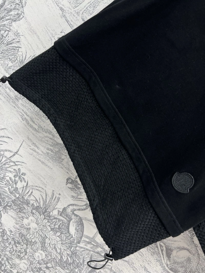 Upgraded Moncler Dress Suits 139625