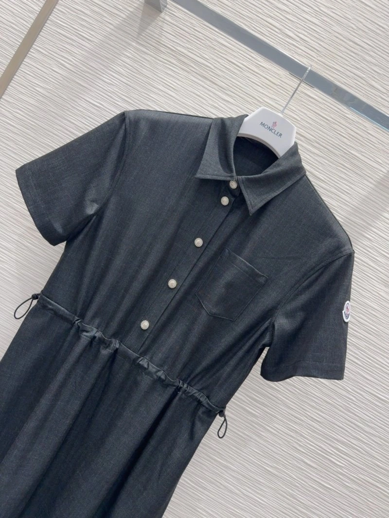 Moncler Dress Vibrant 139701