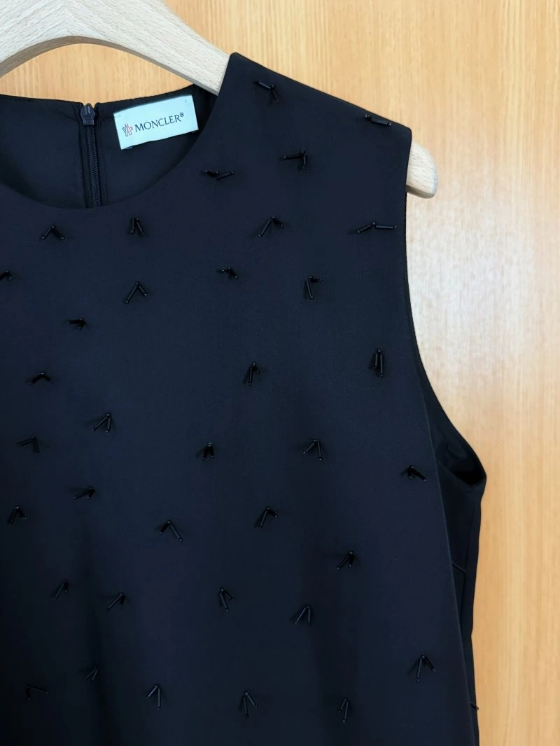 Moncler Dress MoistureWicking 139699