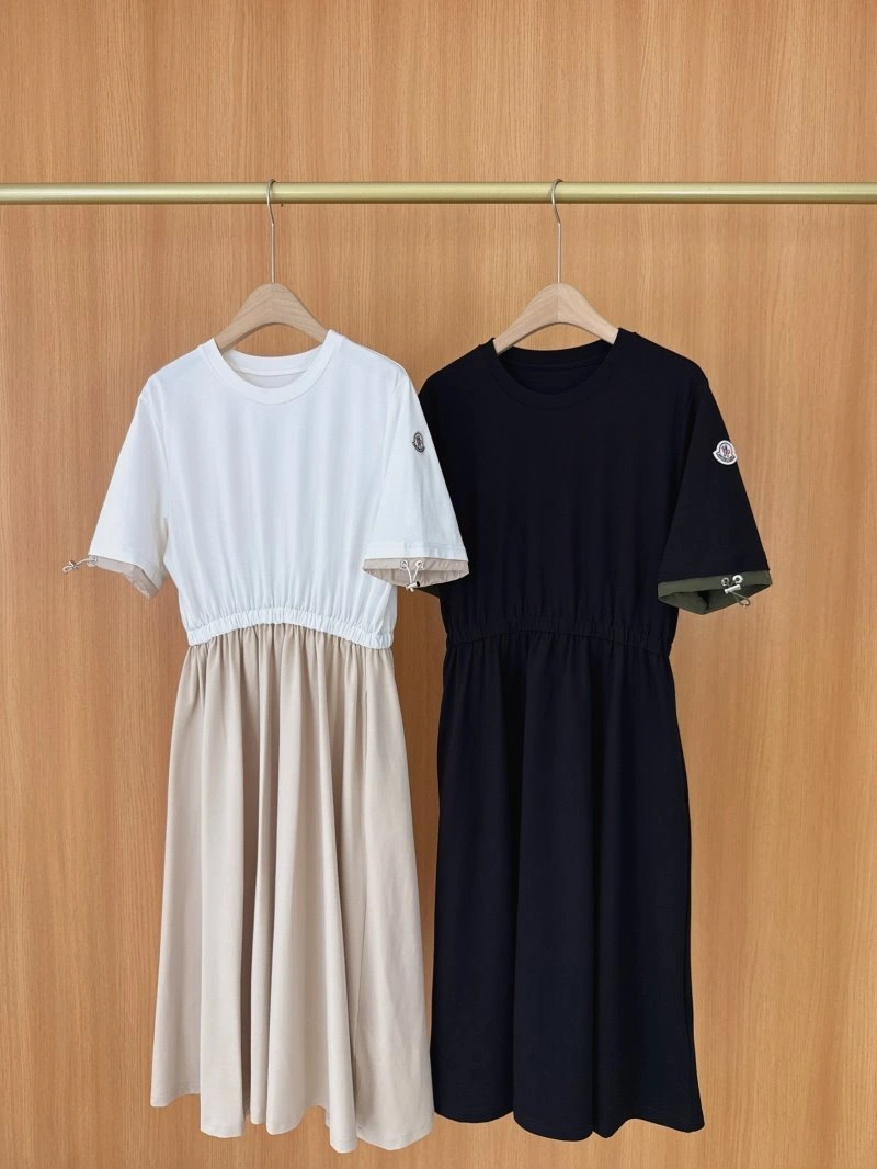 ComfortFit Moncler Dress 139695
