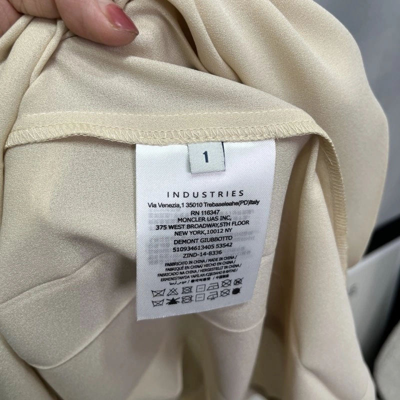 Lightweight Moncler Dress 139688
