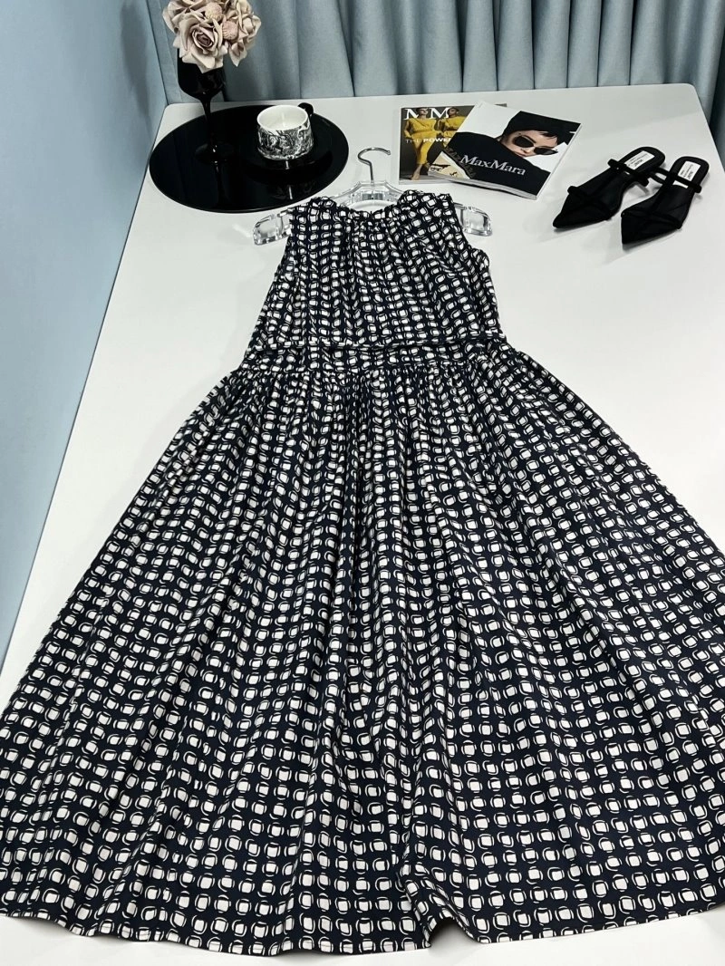 TechFriendly Moncler Dress 139802
