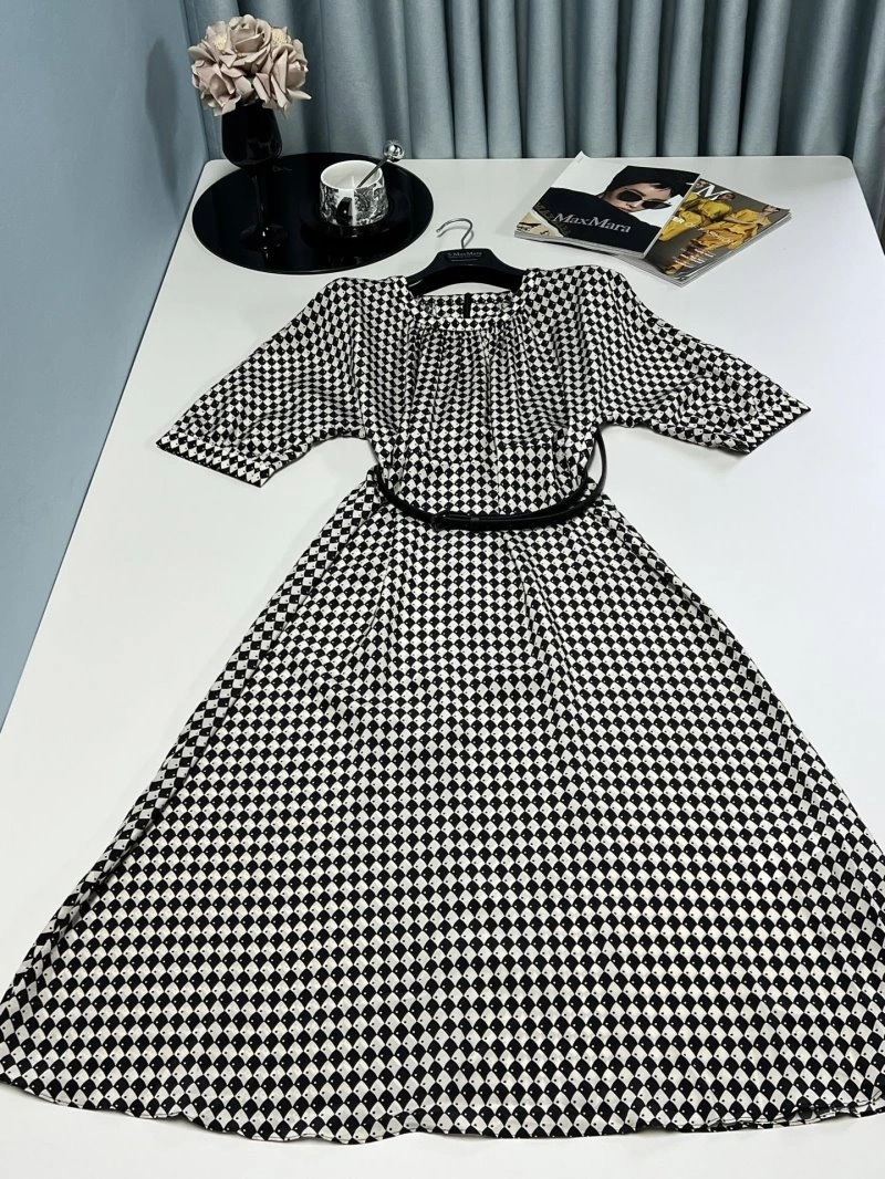Moncler Dress Unisex 139798