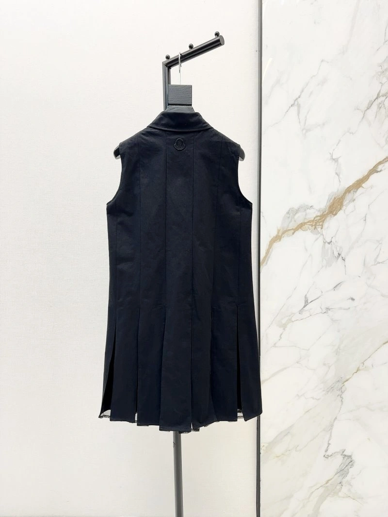 Resilient Moncler Dress 139662