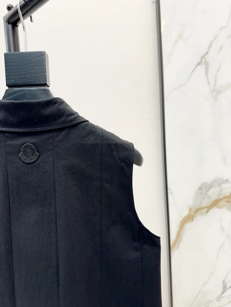 Resilient Moncler Dress 139662