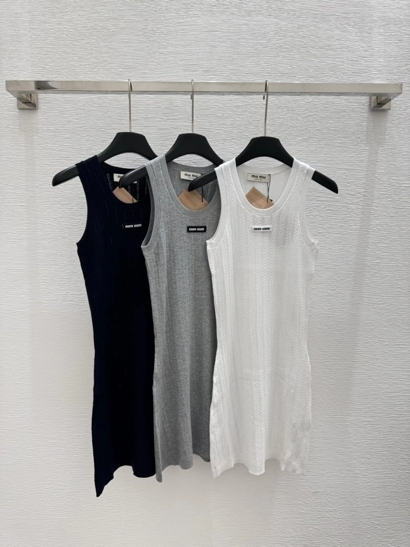 Moncler Dress SunProtective 139655