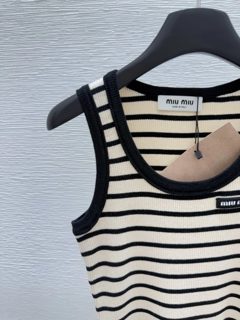 HighQuality Moncler Dress 139651