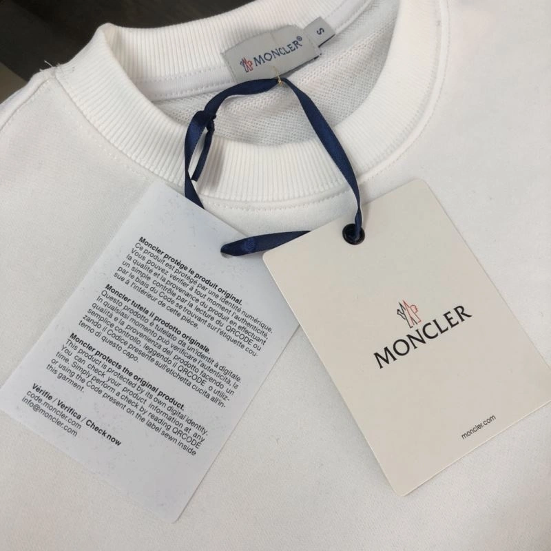 Moncler Hoodies Cozy 143635