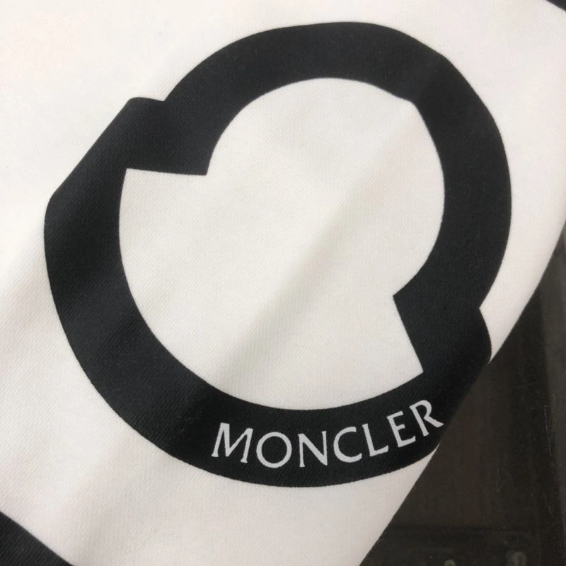 Practical Moncler Hoodies 143619