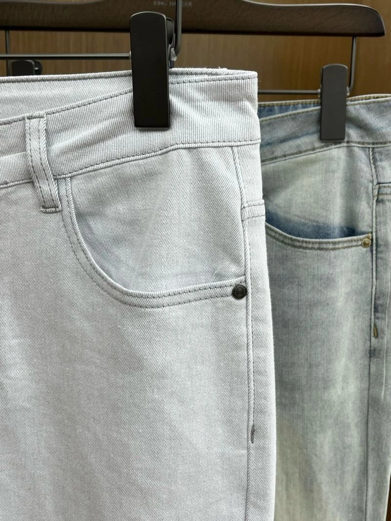 Moncler Jeans WellDesigned 139874