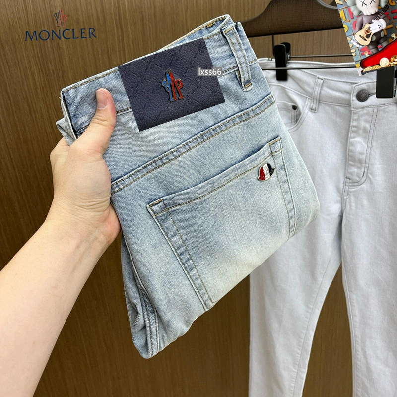 Moncler Jeans ModernLook 139872