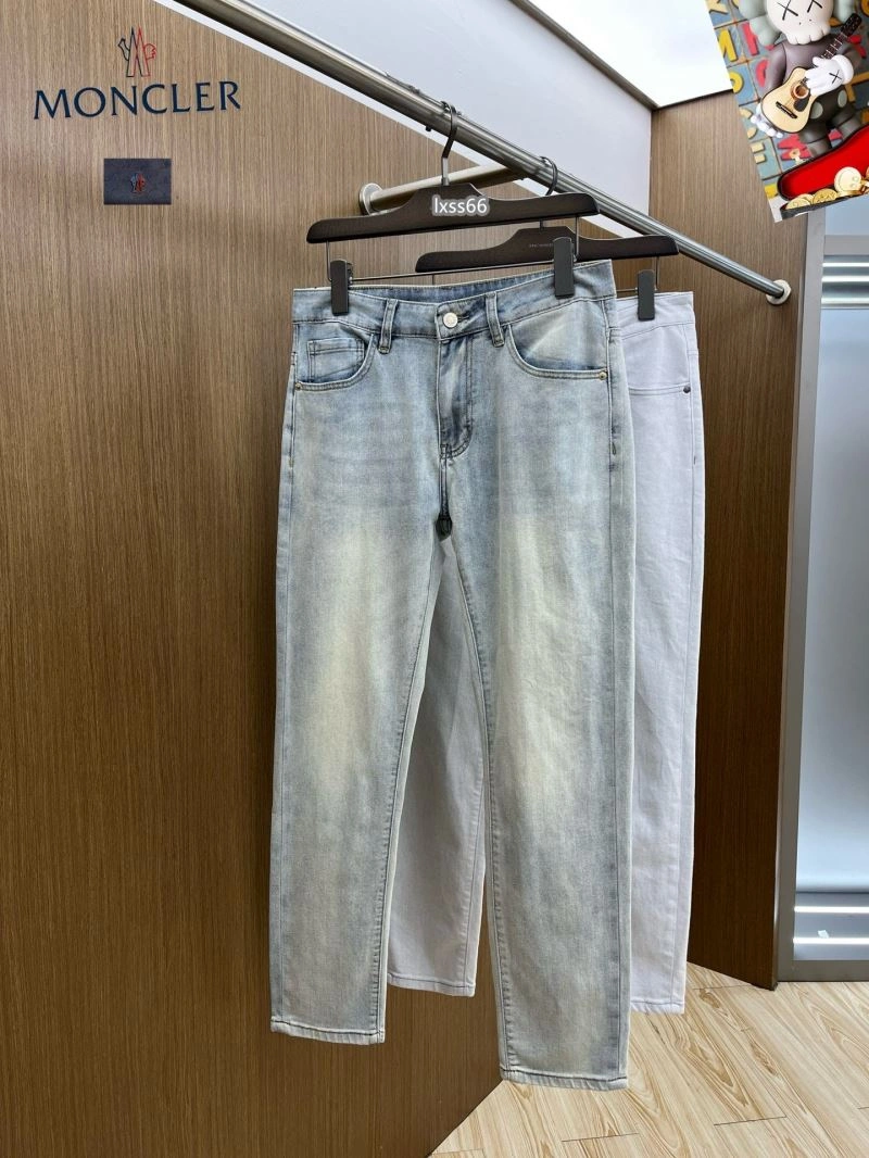 Moncler Jeans ModernLook 139872