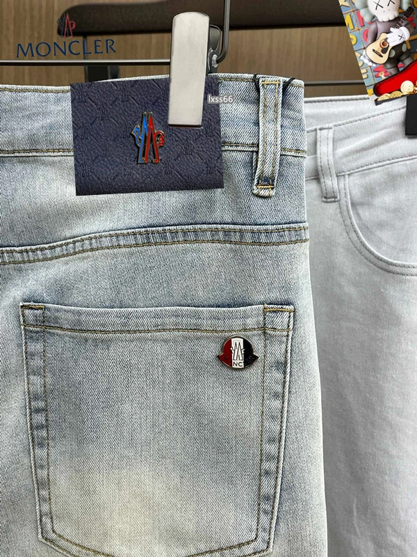 Moncler Jeans ModernLook 139872