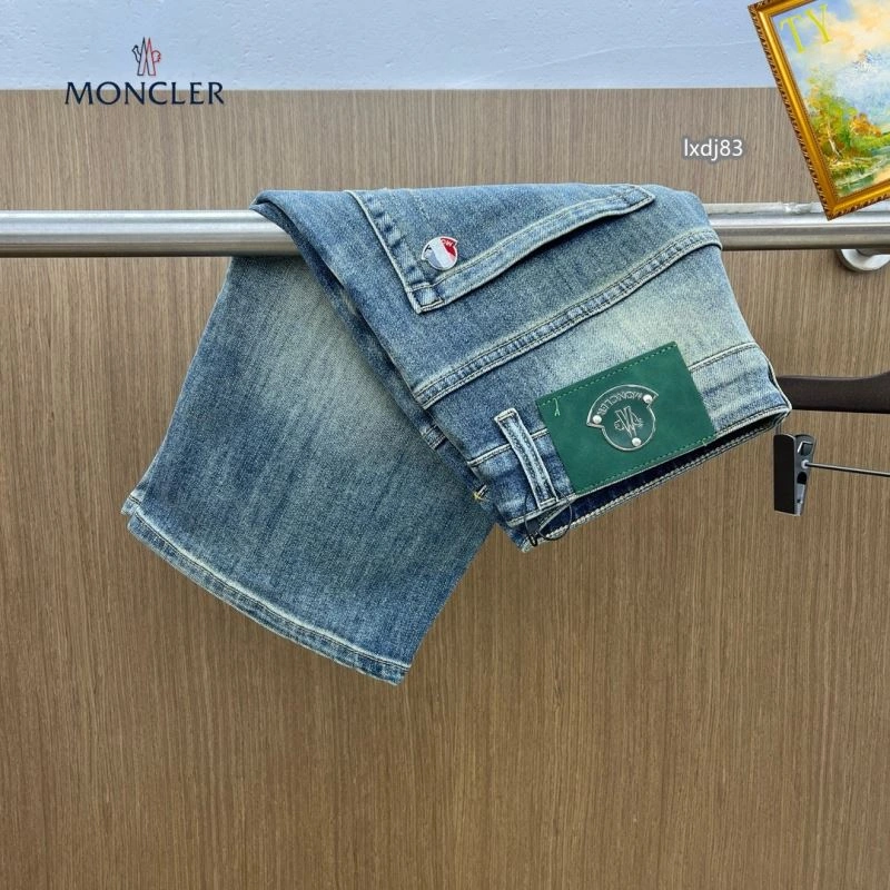 Functional Moncler Jeans 139863