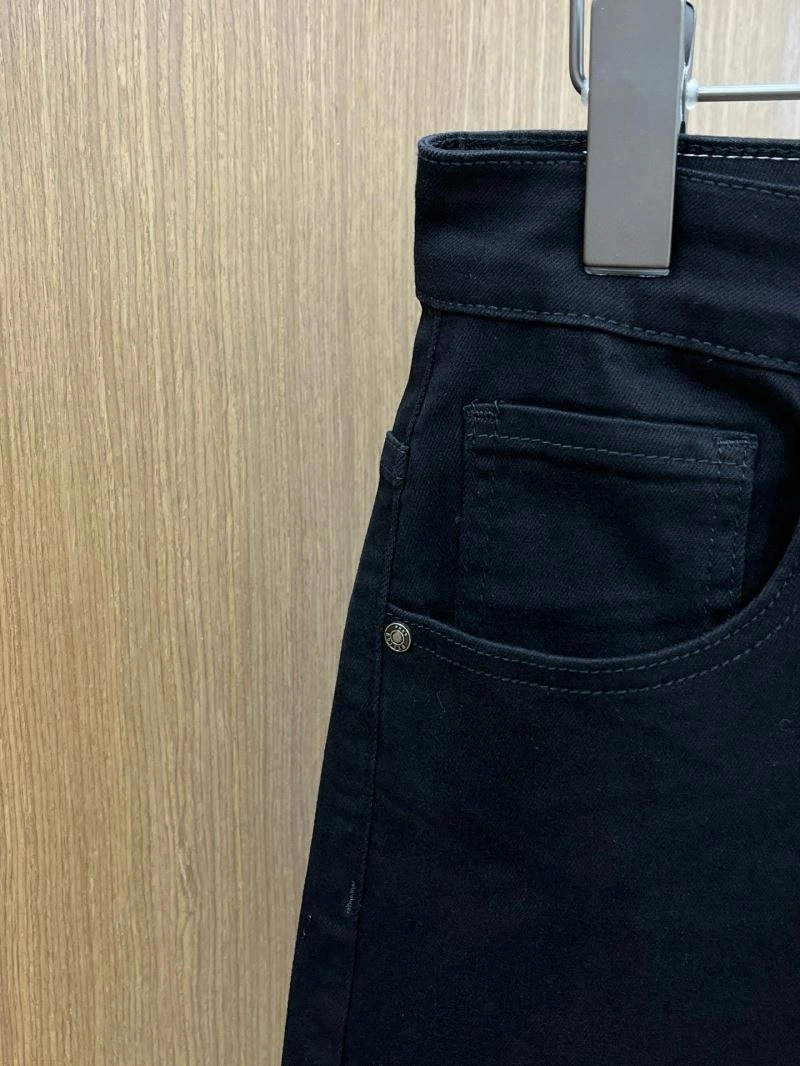 Moncler Jeans ComfortFit 139866