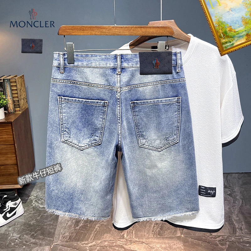 EyeCatching Moncler Jeans 139865