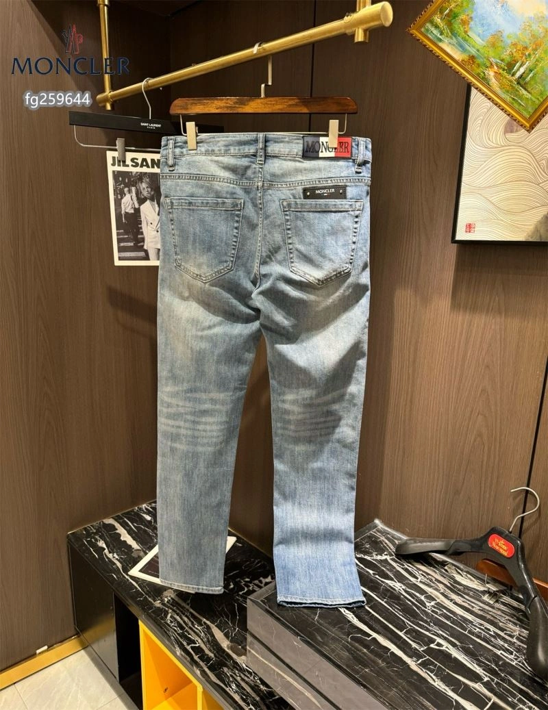 Moncler Jeans SunProtective 143674
