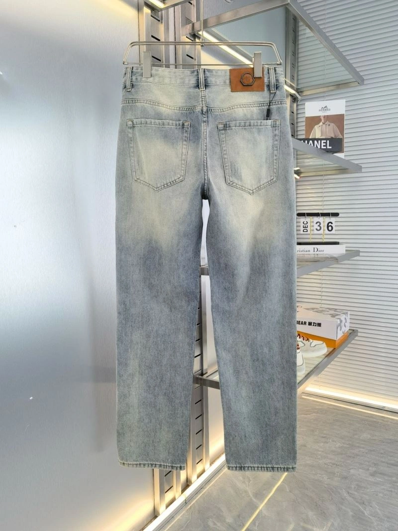 Moncler Jeans Reliable 142614