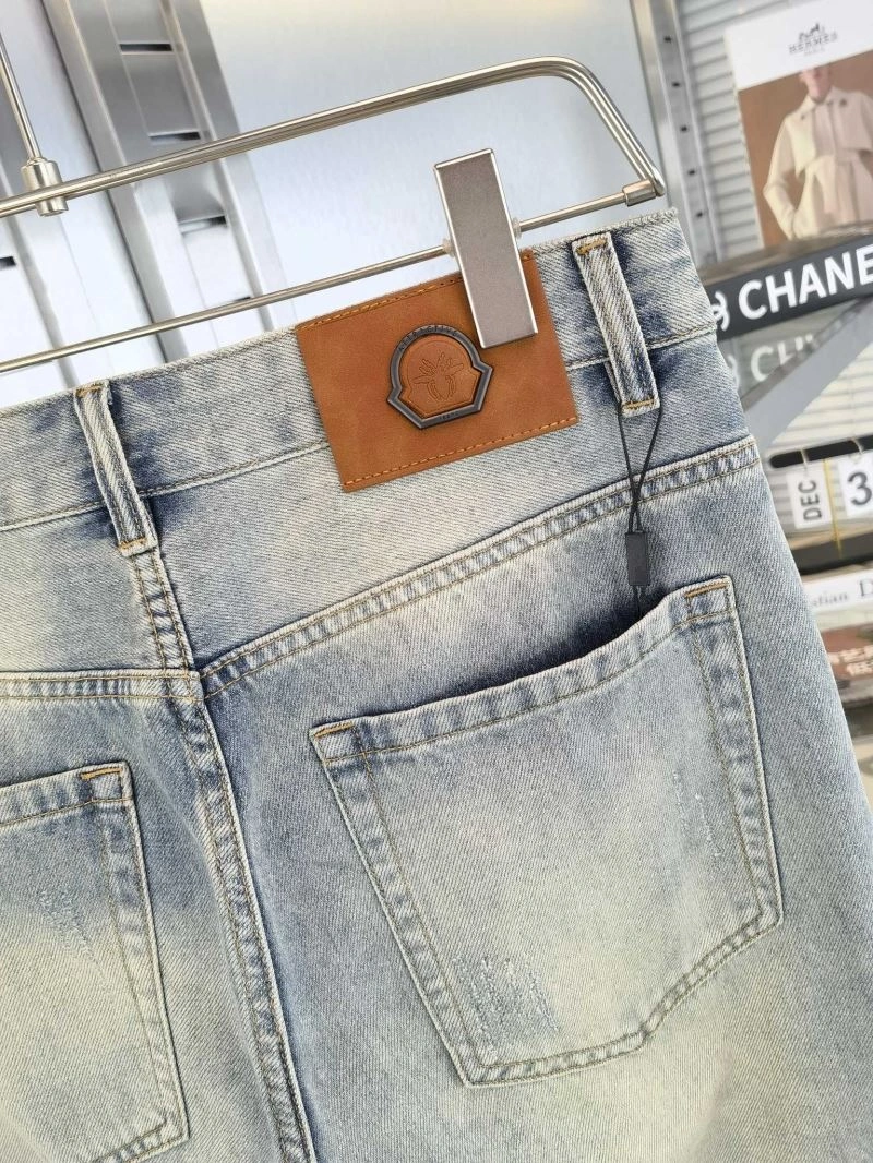 Moncler Jeans Reliable 142614