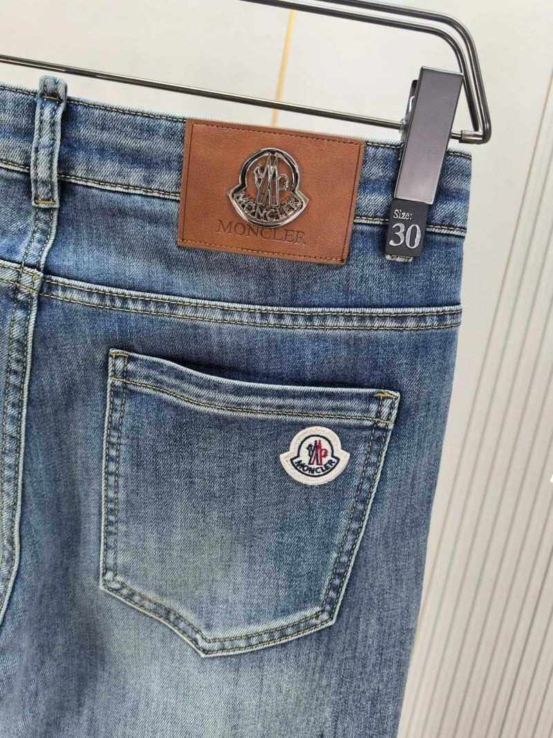 Moncler Jeans Effortless 142626