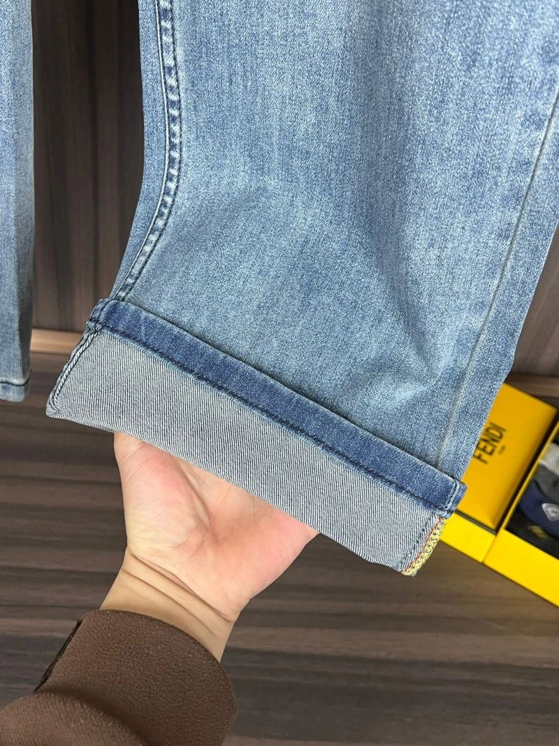 SunProtective Moncler Jeans 142620