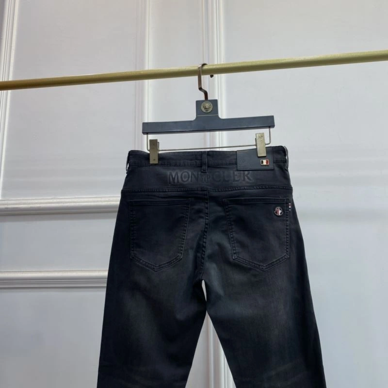 Supportive Moncler Jeans 142627