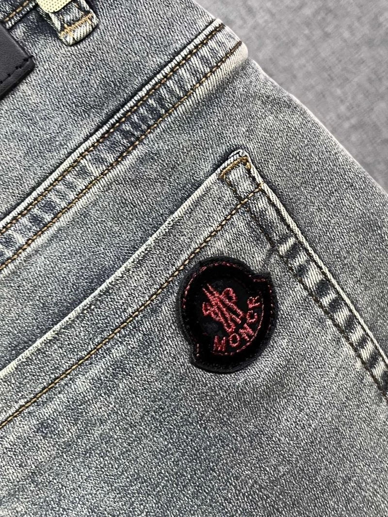 Reliable Moncler Jeans 142605