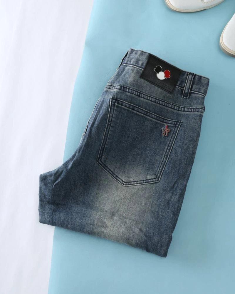 Moncler Jeans Stylish 142184