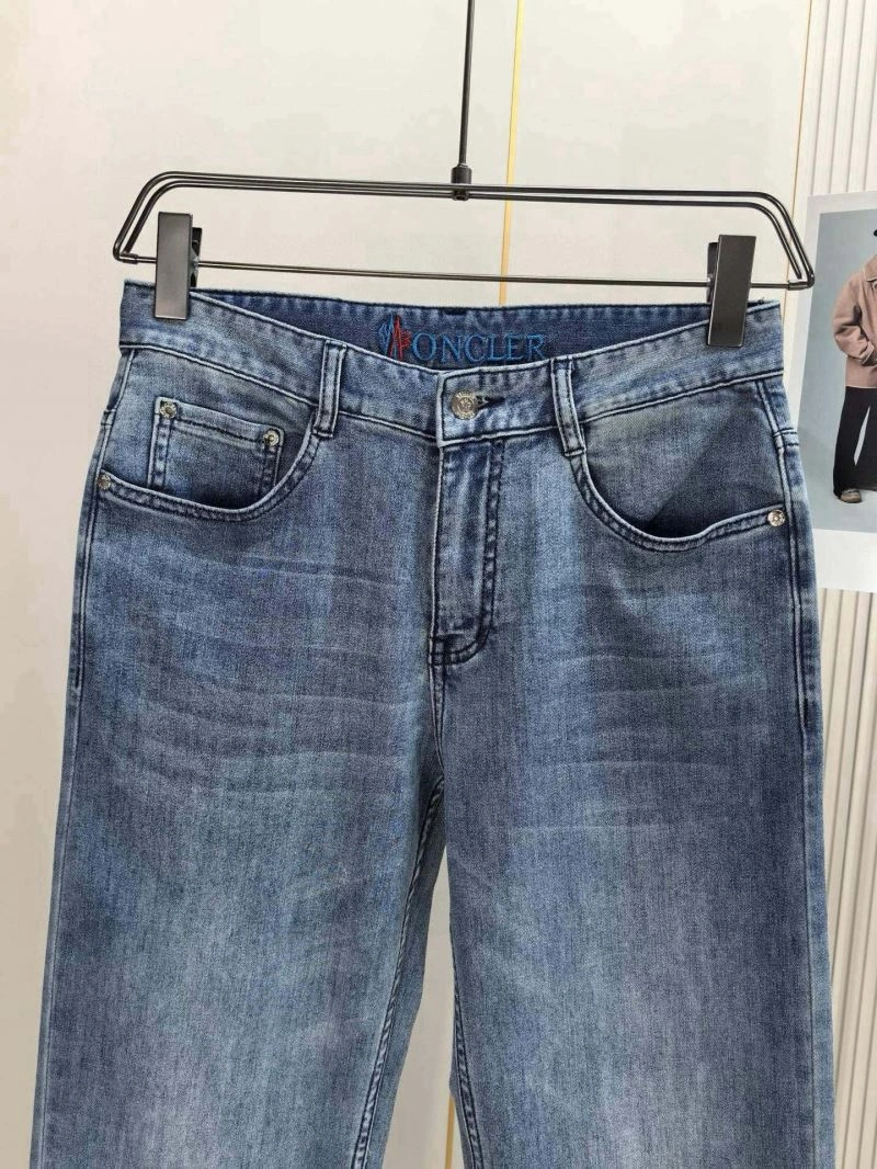 Upgraded Moncler Jeans 142185