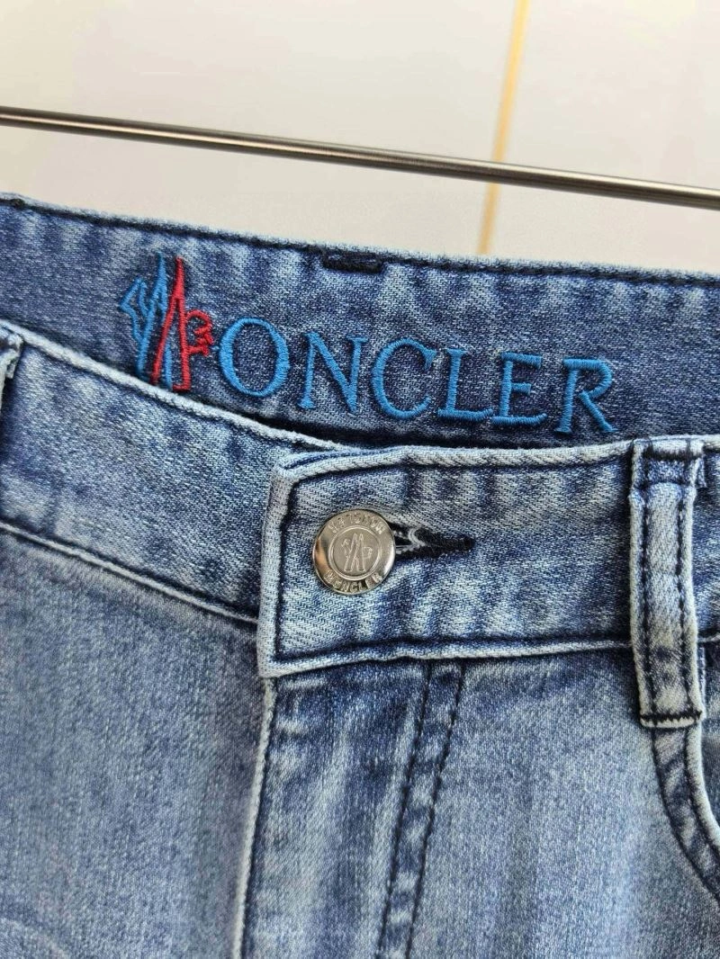 Upgraded Moncler Jeans 142185
