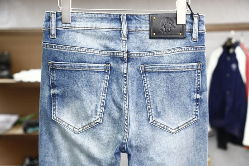 QuickDry Moncler Jeans 141653