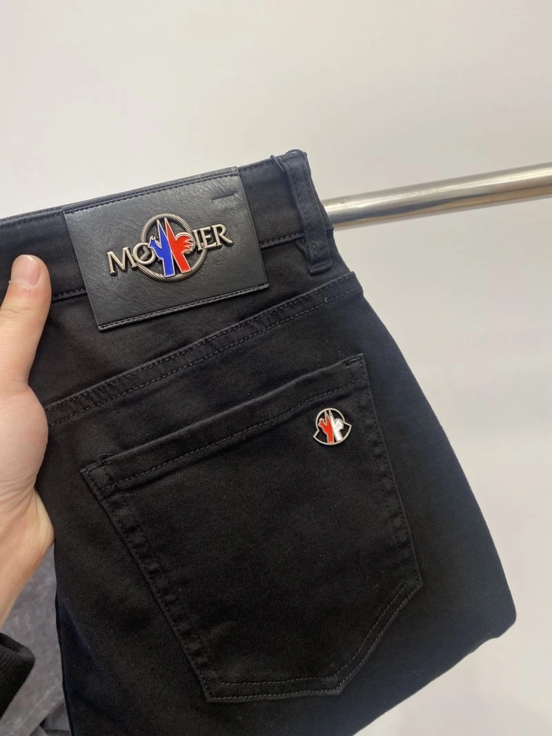 Moncler Jeans Durable 141648